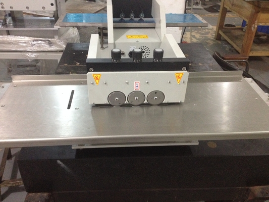 220VAC PCB Depanelizer Makine Kesme PCB Kalınlığı 0.8 3.5 mm