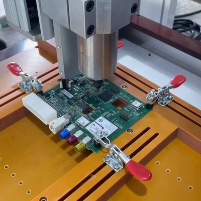 50000rpm KAVO Spindle Masaüstü Robotlar Basılı Devre Taşıma Makinesi