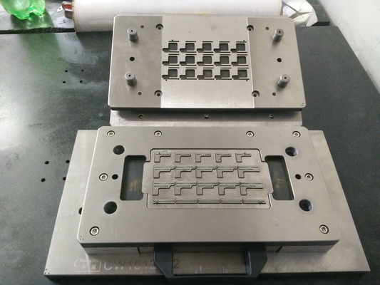 Yüksek Güçlü Kesme PCB Pençleme Makinesi için Hassas Kalıp ve Blade