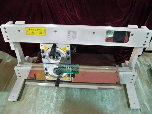 PCB Assebling Hattı Kılavuzu için SMT Ayrı V Yivli Kesme Makinesi