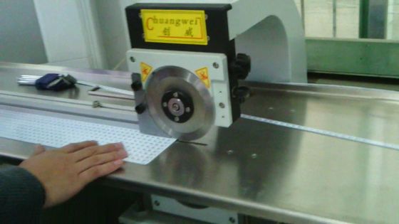 Pencere 7 Otomatik Ayarlama L430mm PCB Depanelizer Smt Router