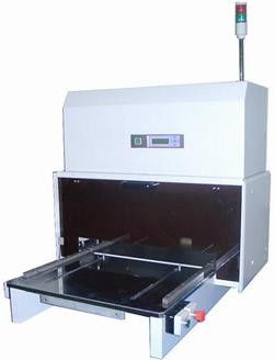 Elektrik endüstrisi için güvenli ve kullanımı kolay CWVL PCB Punching Makinesi