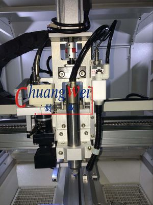 0.01mm Hassasiyetli PCB Üretim Makinesi / PCB Depaneling Router Makinesi